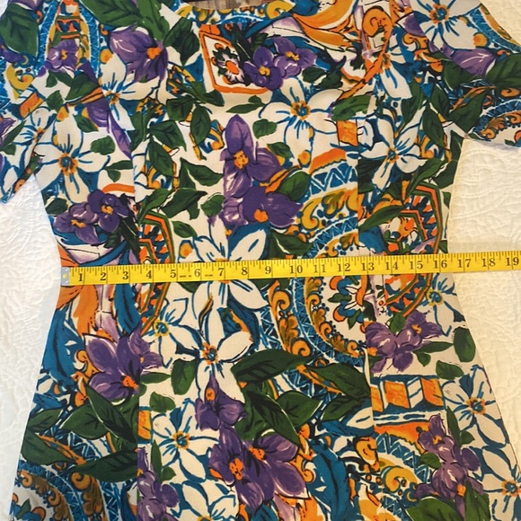 Retro Style Shift Dress - 60’s Vibes! - Picture 8 of 9